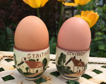 Vintage pair of eggcups, watcombe pottery, torquay, mottoware, made in england