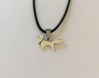 Fox necklace / Fox jewellery / Wild animal jewellery / woodland animal jewellery / animal jewellery / animal lover gift