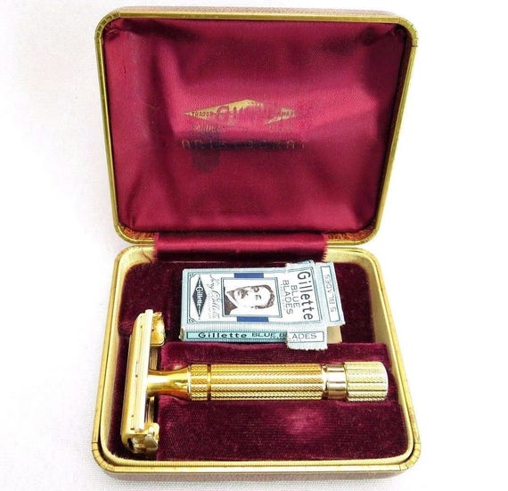 Vintage GILLETTE Aristocrat Brass Safety Razor w/ Original Box