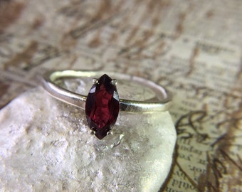 Sale! Silver Garnet Ring