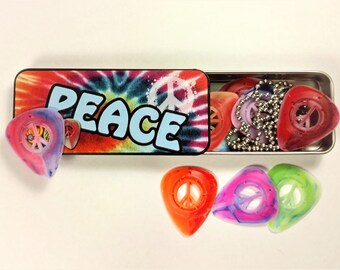 PICK PEACE 12 Guitar Picks Tin with Ball Chain Necklace and Hoop Made in the USA