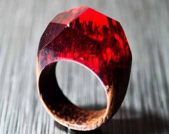 Red ring made of Wood and Resin Cocktail ring Handmade ring Geometric art Floral ring Statement ring Individual Wooden ring epoxy resin