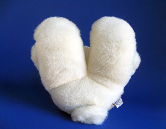 white gund bear