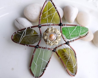 Green Sea Urchin and Sealgass Star Suncatcher Ornament