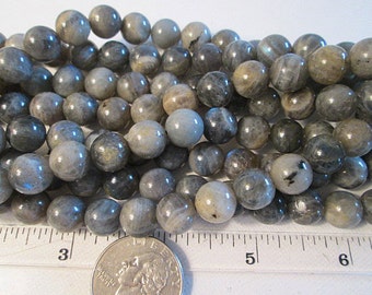 10mm Labradorite Beads, Smooth Round, Gray Labradorite, Blue Flash, 0.8mm Hole, 15.5 Inch Strand, QTY 1 - gm552