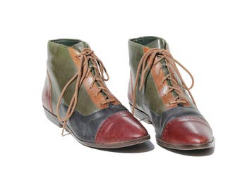 Vintage Color Block Leather Ankle Boots / size 9