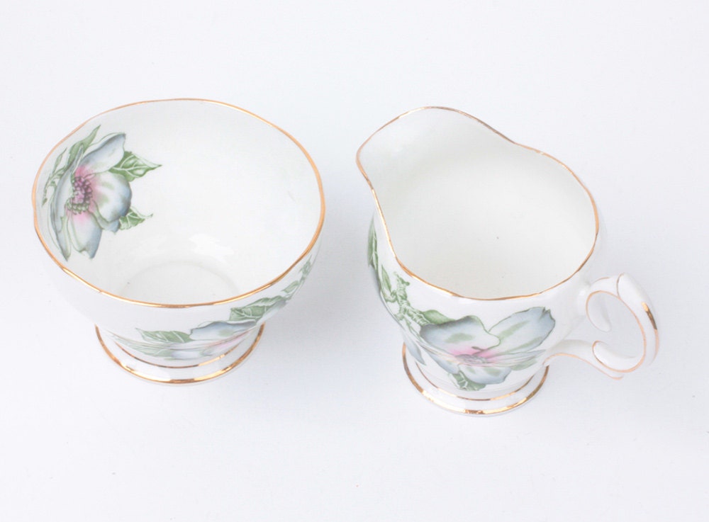 Magnolia China Creamer Sugar Bowl Queen Anne England Vintage