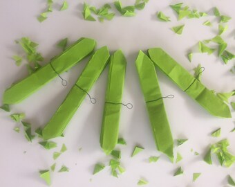 Ready to Ship, Cirtus Green Petite Pom Pom