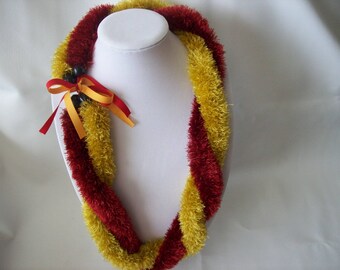Maroon and Dark Gold Double Strand Eyelash Lei. Free 50 States Shipping.
