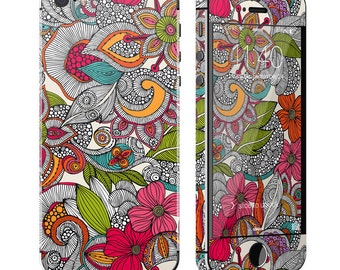 Doodles Color by Valentina Ramos - iPhone 5/5S Skin - Sticker Decal