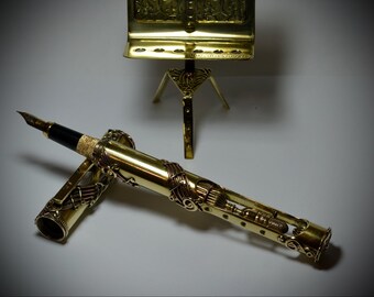 In Memory of Bessie Sm. V2 Steampunk fountain pen.