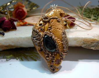 Celtic Polymer Clay Pendant,Pendentif en Polymer