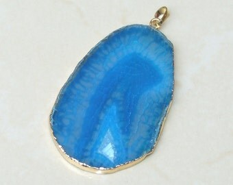 Blue Agate Slice Pendant. Druzy Pendant - Gold Plated Edge and Bail - Geode Slice Pendant. - Focal Bead - 41mm x 68mm - 9901