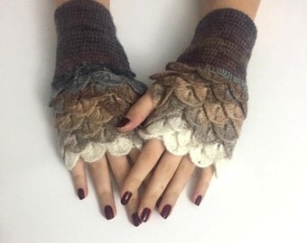 Dragon Scale Fingerless Gloves, Dragon Gloves, Crocodile Fingerless Gloves, Gift For Her, Gift For Christmas