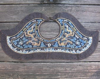 Antique Chinese imperial court dress 5 toe dragon robe collar Pi-ling 29x14 silk