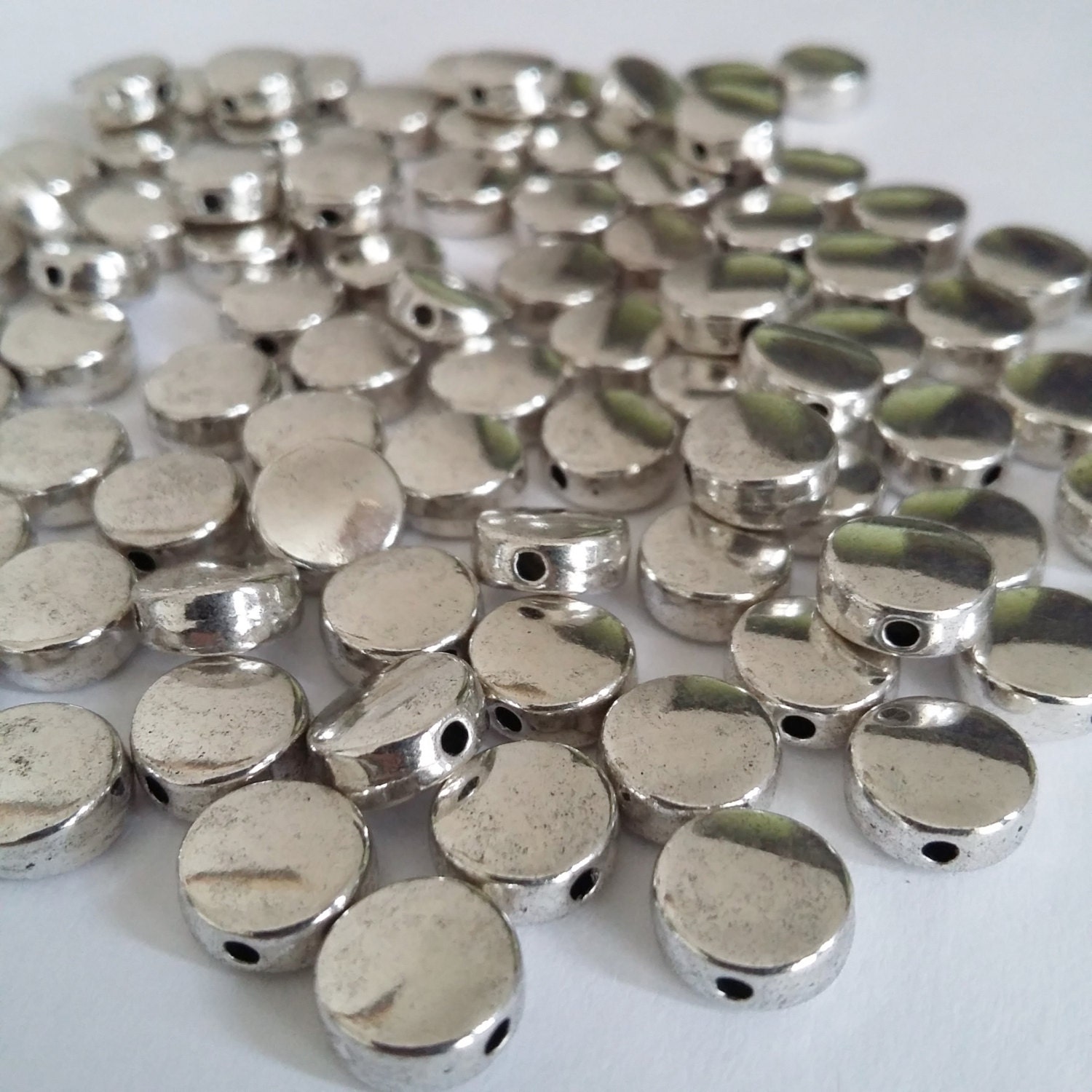 20pcs Flat Round Beads Antique Silver Spacers Metal