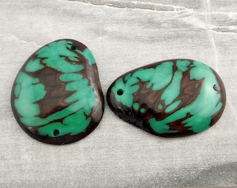 Tagua Slice with seed hull marble pattern turquoise; Qty: 2 pcs, tagua slices, jewelry supplies, handmade beads, unique pendants, pendant