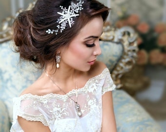 Beach wedding Starfish accessories Beach wedding hair accessories Starfish jewelry Beach Bridal Headband Destination wedding Mermaid hair