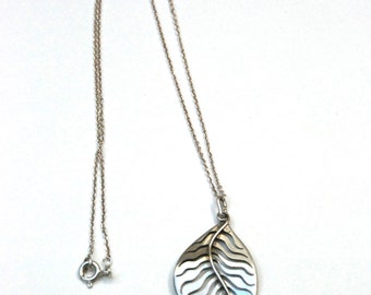 pendentif "feuille" argent / leaf silver pendant