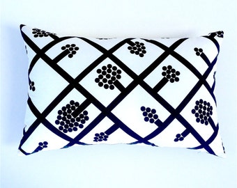 Marimekko Cushion Cover. Scandinavian Black and White Pillow. Graphic Black Lattice. Monochrome Throw Pillow. Black Cushions. Black Accents.