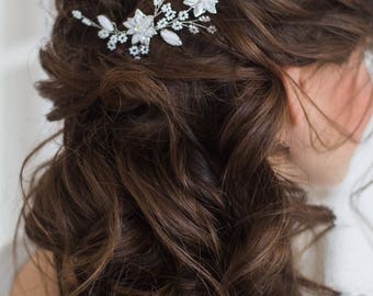 GLOWING WHITE | Flower hair vine, bridal headpiece, wedding hair accessory, floral bridal vine