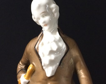 Statuette porcelaine de petit marquis et son petit chien, porcelaine peint main 1940, porcelaine française, figurine de Marquis peinte main