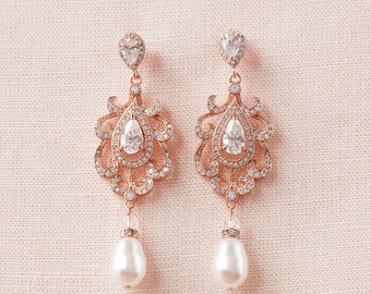 Crystal and Pearl Wedding Earrings, Chandelier Vintage style Bridal Jewelry, Rhinestone, Swarovski, Paisley Chandelier Earrings