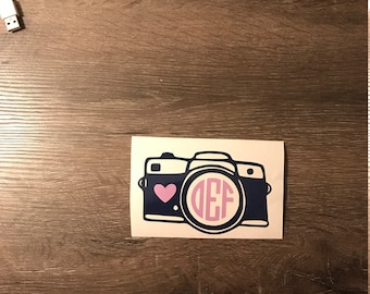 Cute Camera with Heart Monogram Vinyl Decal, Yeti Decal, Vinyl Name, Car decal, Lap top Decal, Phone Sticker