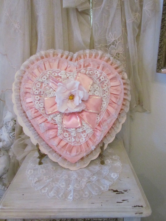 Vintage Pink Heart Valentines Chocolate Candy Box LARGE