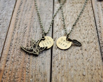Mama Bird and Baby Bird Necklace Set - Mother Daughter Necklace Set - Mothers Day Necklace