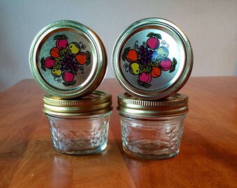 Ball Quilted Crystal Jelly Jars / Quilted Jam and Jelly Jars / Canning Jars / Vintage Bands and Decorative Lids / 4 oz Jelly Jars