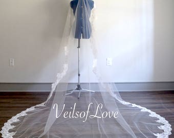 CATHEDRAL LACE wedding Veil // appliqué edge, Ivory, white colors, floor veils, chapel, royal, traditional classical veil white, floating