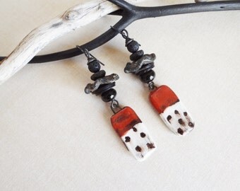 Mouna,Le rouge et le Noir,Rustic,Primitif Urban,Earthy,Black And Red,Lava Stone,Bijoux fait main,Boucles d'oreilles,Yeelen Spirit,Earrings