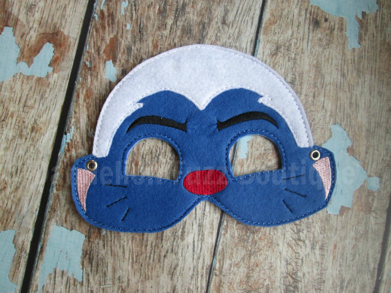 Bunga Inspired Felt Mask, Lion Guard Inspired Dress Up Masks and Party Favors, Pretend Play, Lion Guard Gift, Present,  Lion Guard Party
