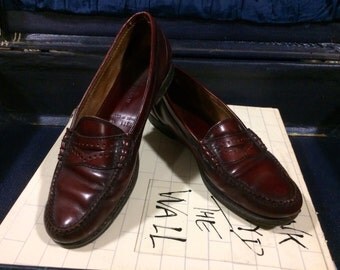 Vintage 90's Cole Haan Loafers