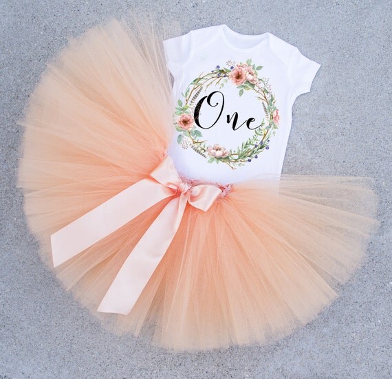 what to wear to a 1st birthday party