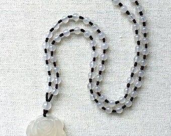 Rose Necklace,White Agate Rose Carved Necklace Bead Necklace,Gift For Her,52 cm