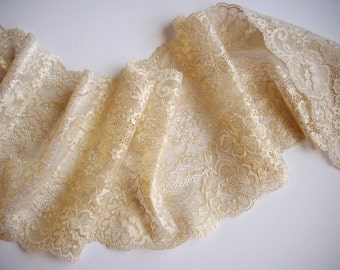 Scalloped edge, gold stretch lace, table runner lace, wedding lace, wide elastic trim, floral lace trim, 17.5 cm, 7'', by the half metre