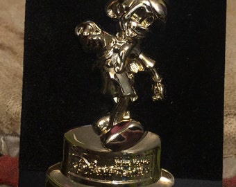 Pinocchio disney hat pin