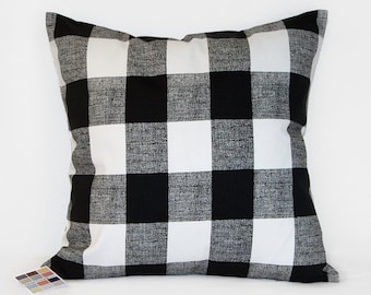 Black and White Pillow Cover, Buffalo Plaid Pillow Cover in Black and White with Invisible Zipper