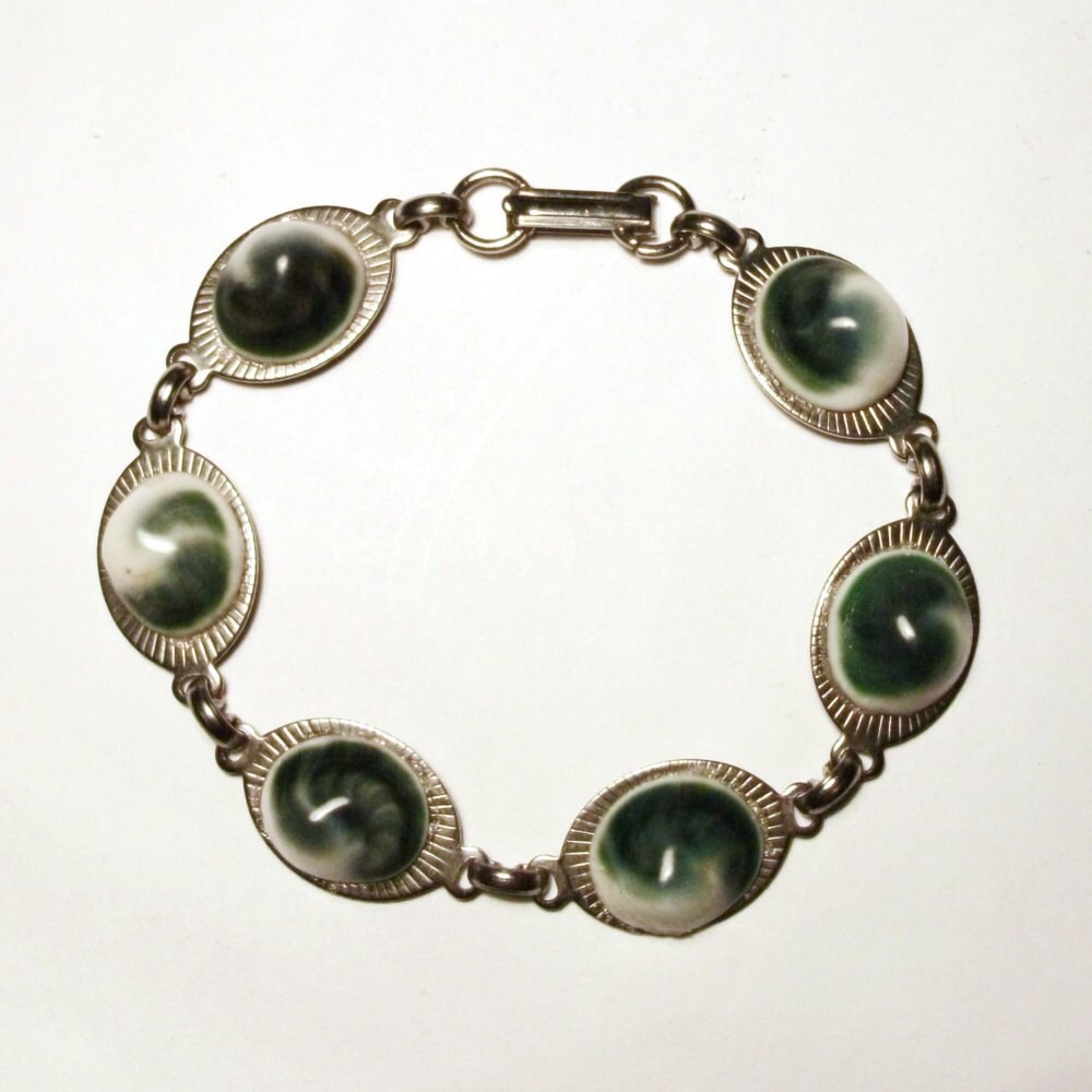 Vintage Operculum Bracelet Cats Eye Shell 1970s Boho Unusual