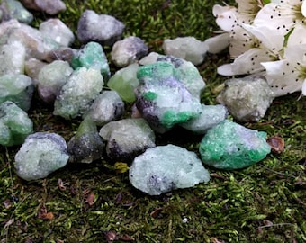 2 Tsavorite garnet green garnet gemstone natural tsavorite raw garnet healing crystal natural Crystal raw