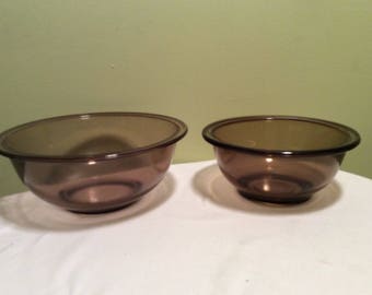Vintage Pyrex Light Brown Fireside Amber Glass Mixing Bowls 322 and 323 Set of Two