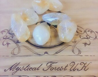 Citrine Tumble Stone, Healing Crystals. Wealth Corner, Anti Anxiety, Bra Crystals, Money crystal, Pocket Stone, Reiki Charged Crystals
