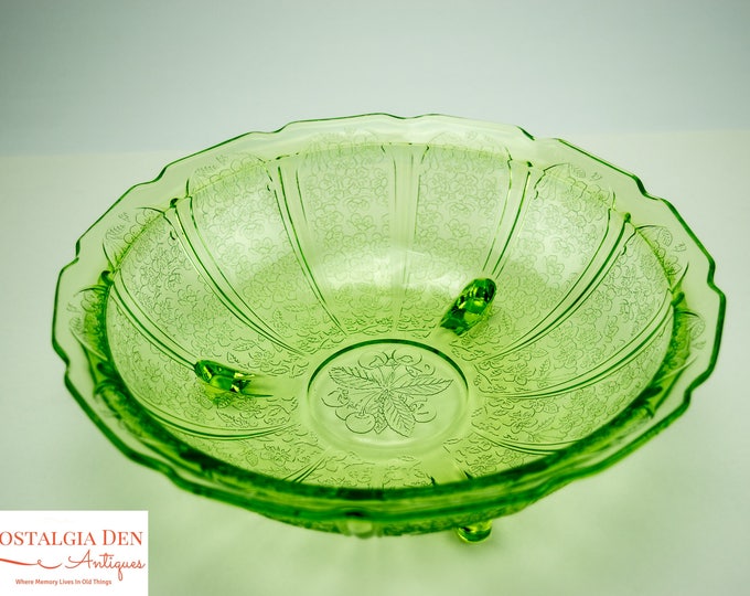 Green Depression Glass Fruit Bowl | Jeanette Glass Co | Cherry Blossom Pattern