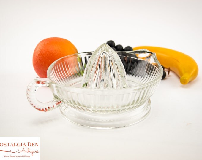 Vintage Fruit Juicer/Reamer | 6'' Footed Clear Glass