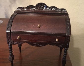 BEAUTIFUL Vintage Sonia Messer Victorian Rococo Style Ladies Writing Desk