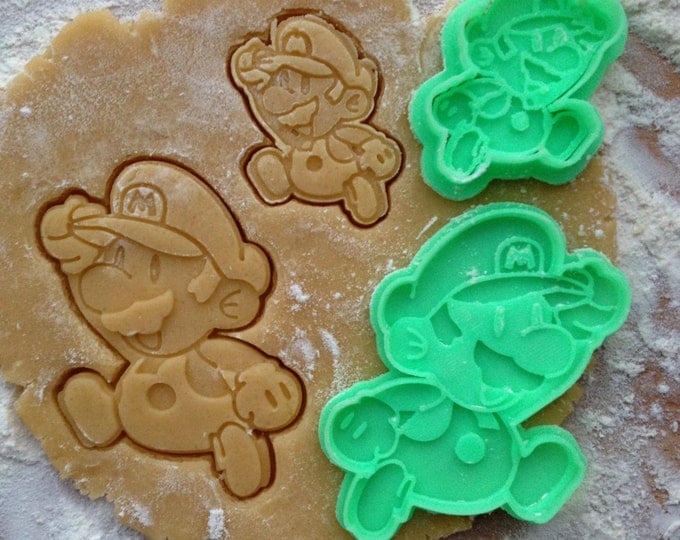 Super Mario cookie cutter. Mario cookie stamp