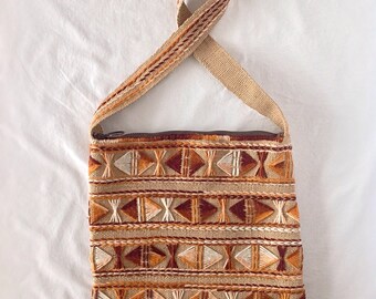 Vintage Crewel Embroidered Burlap Purse