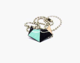 Necklace, Origami cat necklace, origami accessories, double face, paper jewelry, resine jewelry, unique jewelry, paper necklace, jewelry